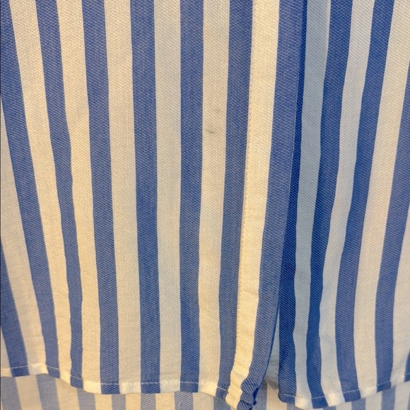 Zara Blue and White Relaxed Notched Collar Shirt - Picture 6 of 8